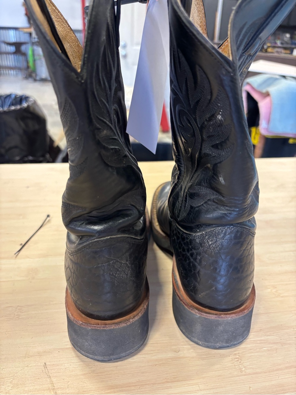 Justin Cowboy Boots Black Leather Western Cowboy Boots with Embossed Shaft - Picture 2 of 8